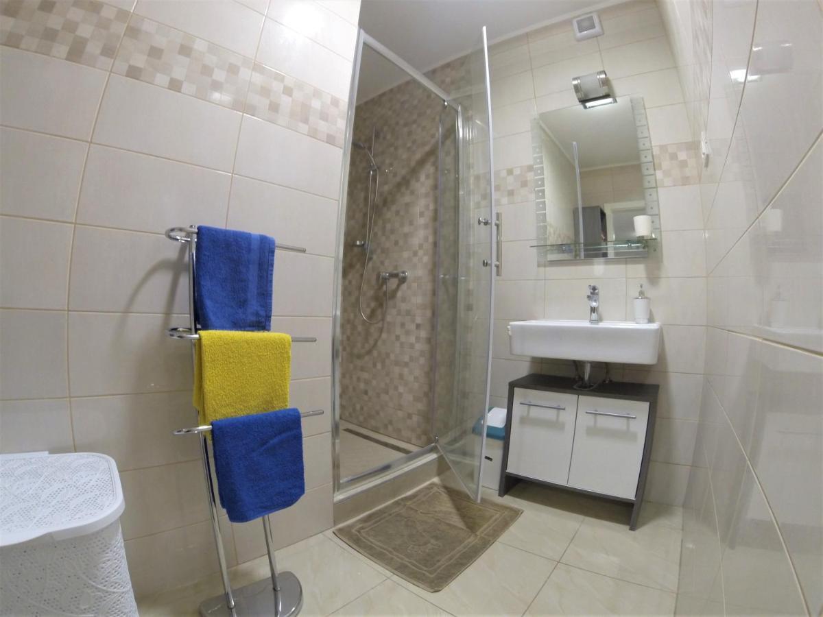 Apartmani Zaric Malinska Luaran gambar
