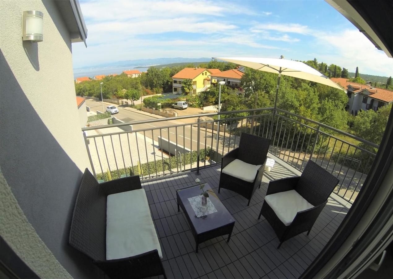 Apartmani Zaric Malinska Luaran gambar