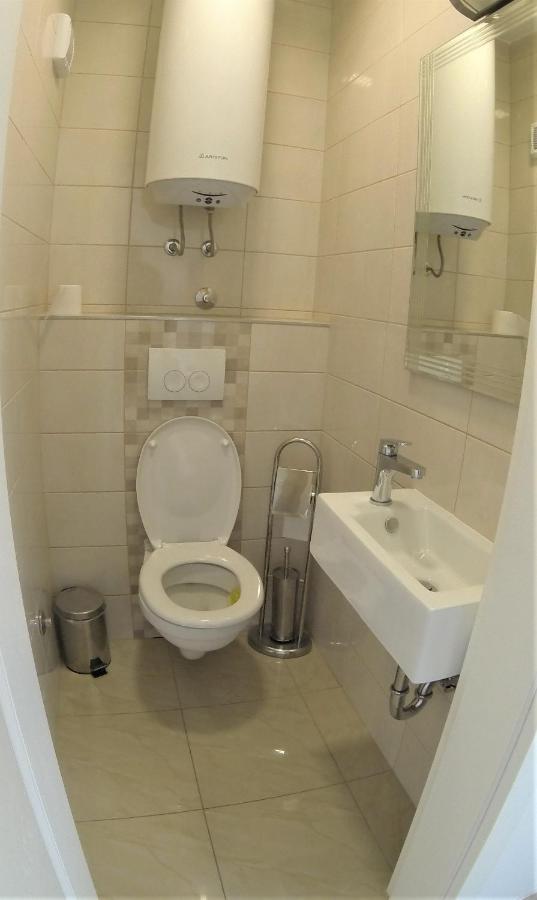 Apartmani Zaric Malinska Luaran gambar